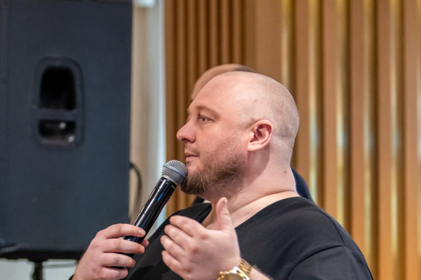 Андрей Пережогин